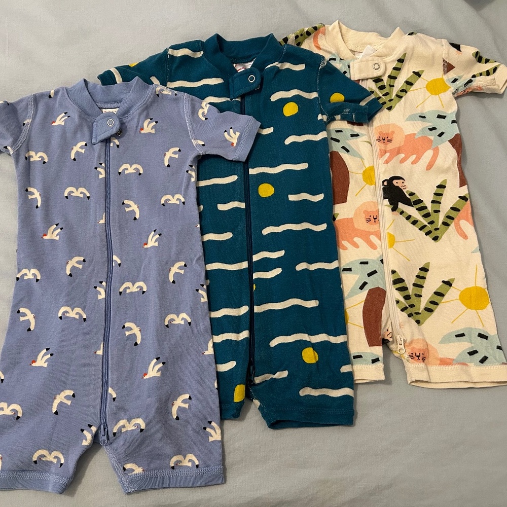 Hanna Andersson Baby 2-Way Zip Shortie Sleeper Bundle – 18–24M